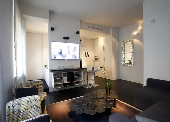 Vatican Modern Apartment